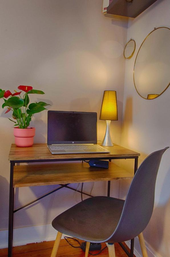 Sweet Nina Jazz Appartement Pour 5 Voyageurs, Situe A La Place De La Republique, Avec Parking Et Lit Queen Size Le Mans Luaran gambar